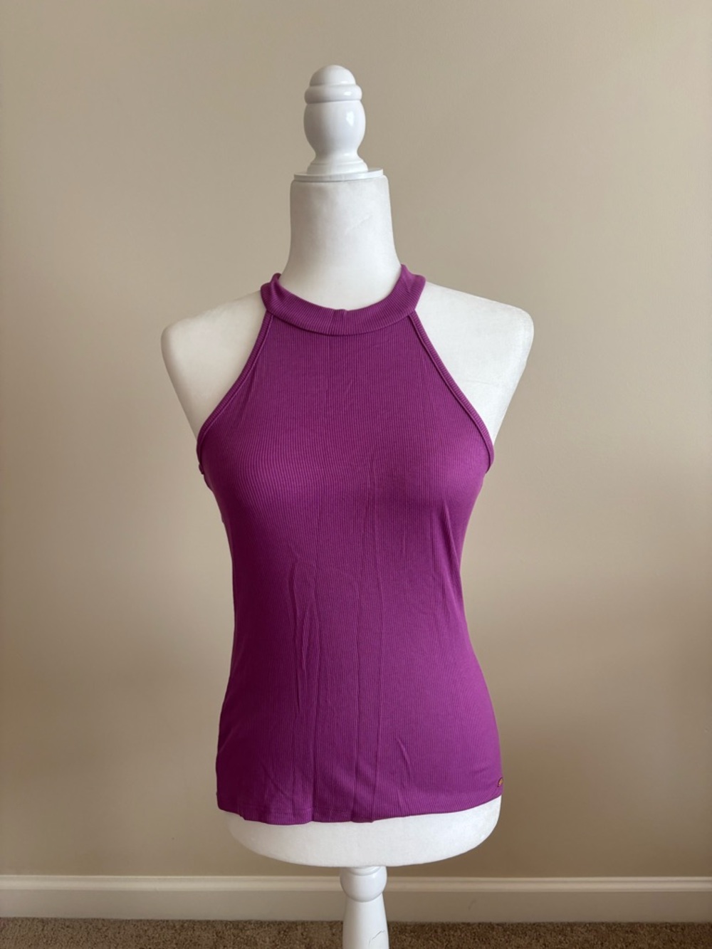 bebe Magenta Ribbed Halter Tank Top